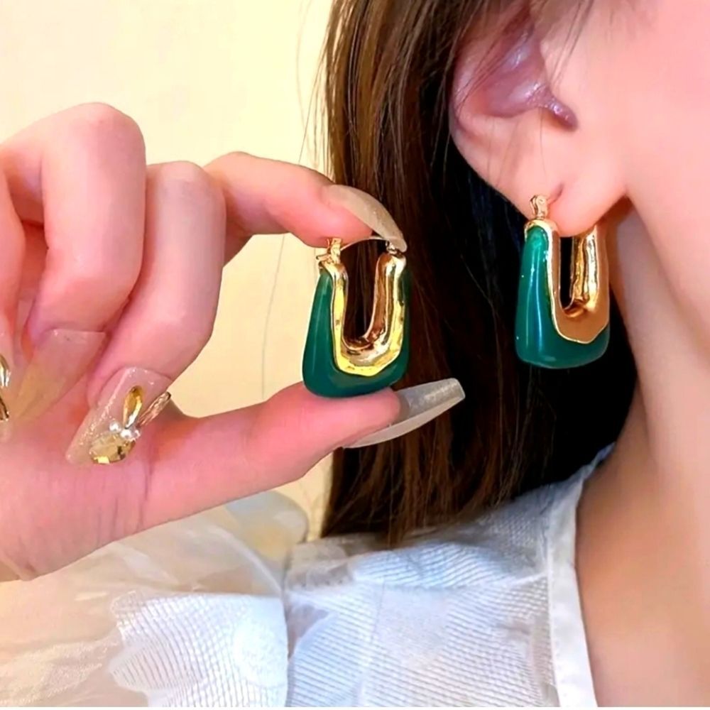Green rectangle u shape chunky hoop earrings resin filled